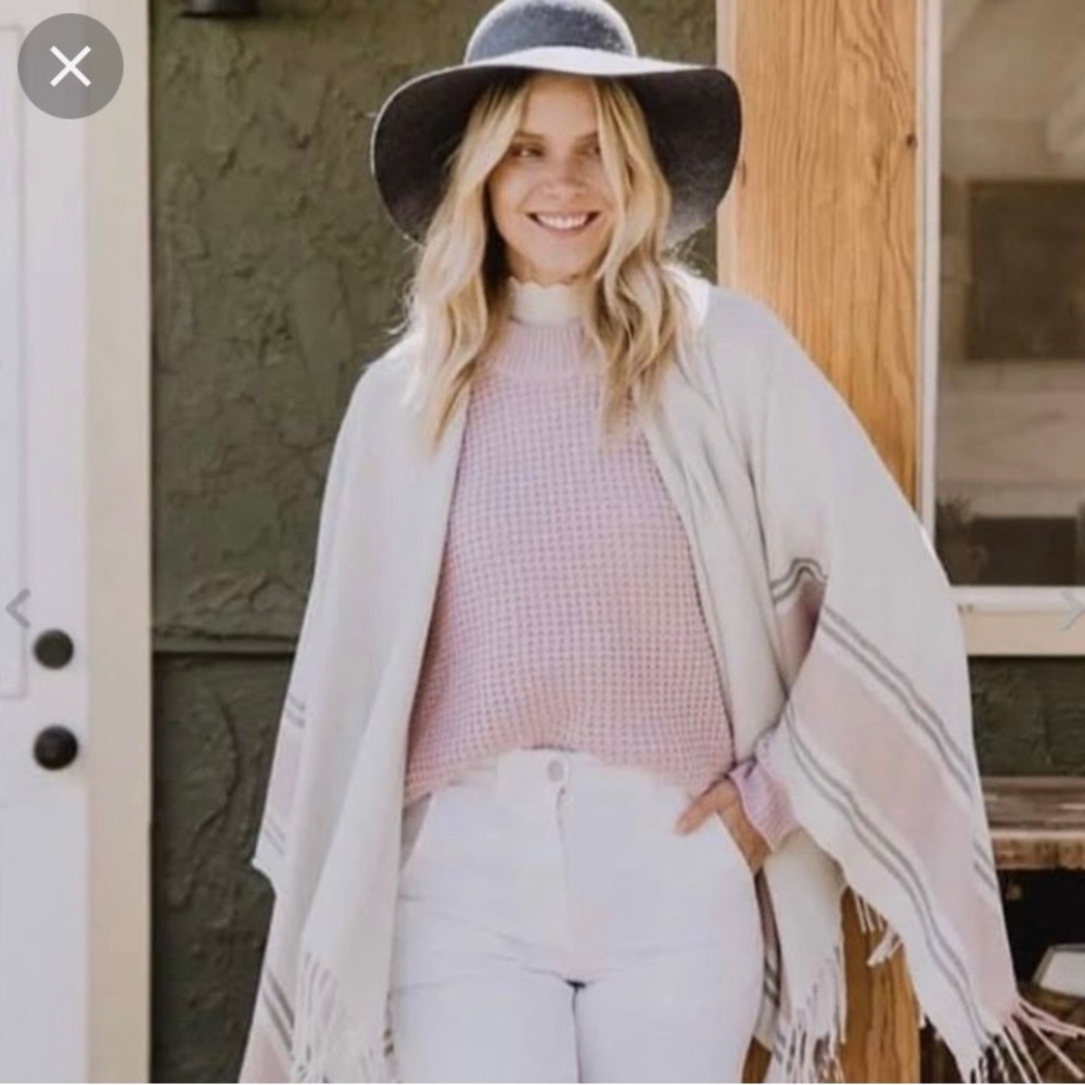 Siizu Causebox poncho
